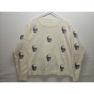 Panache Apparel Crewneck Sweater Size L Skulls Esoteric Weekend Wear